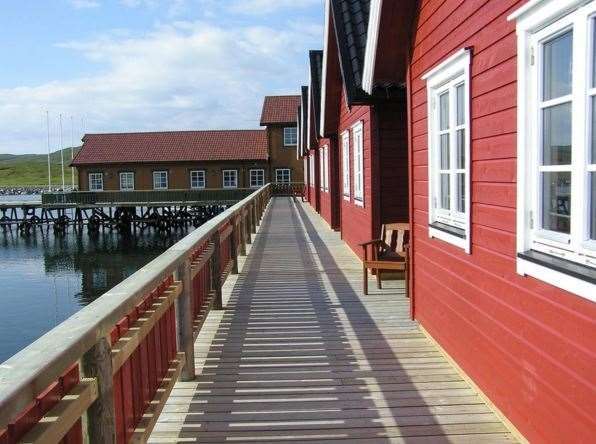 Adventure Camp - Mehamn Hotel Bagian luar foto
